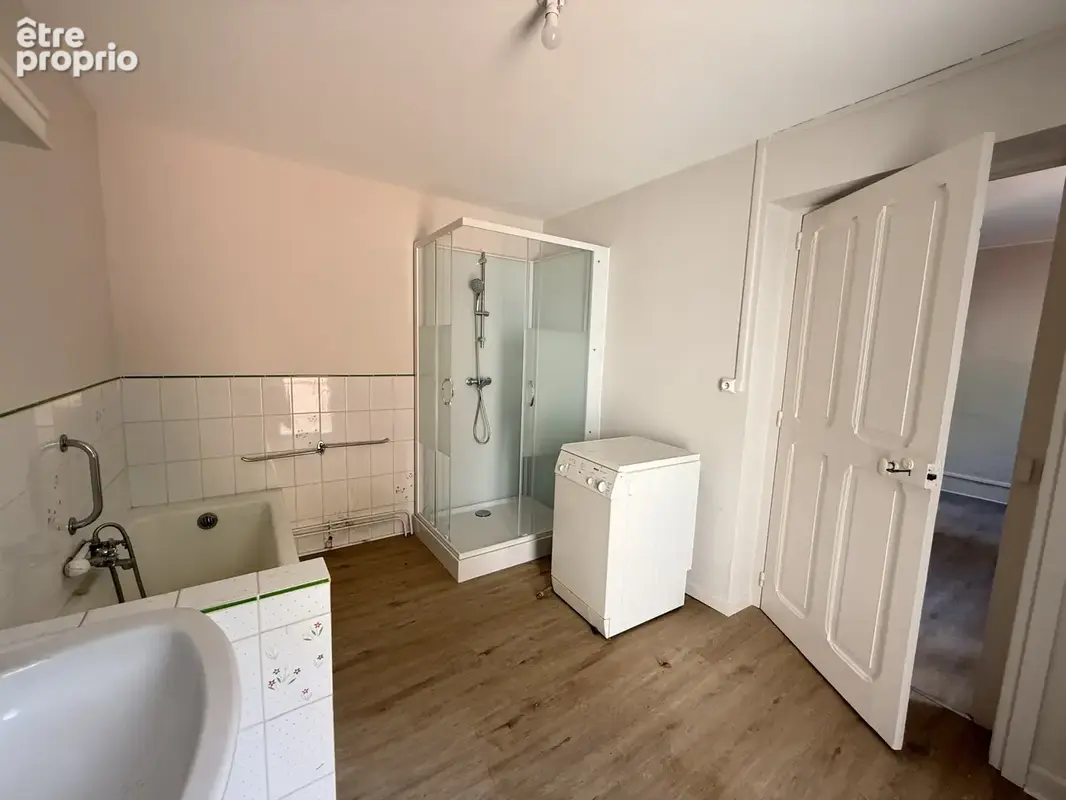 Maison de village avec cour proche commerces - photo 5