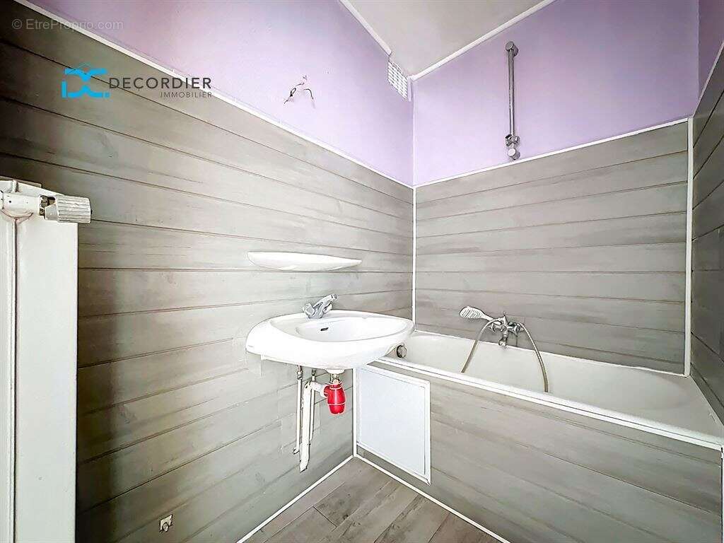Appartement à EVIAN-LES-BAINS