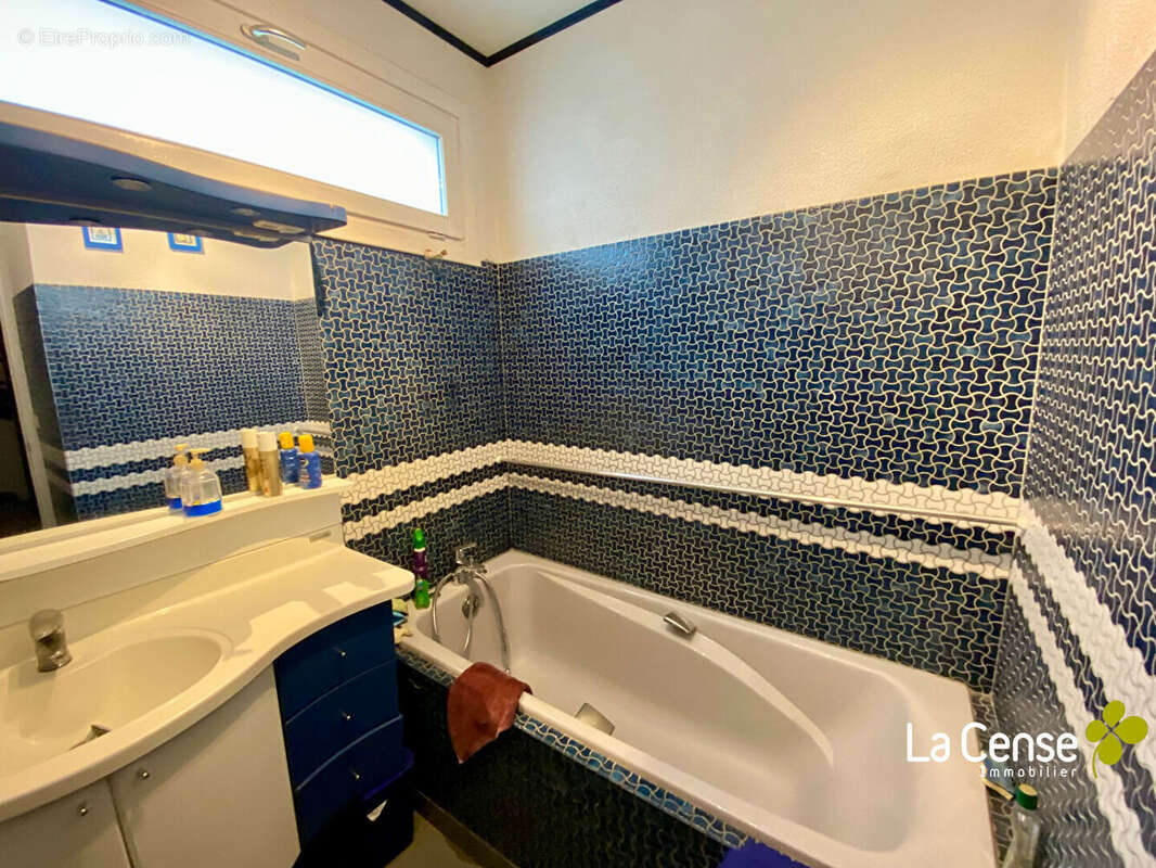 Maison à CAMPHIN-EN-PEVELE