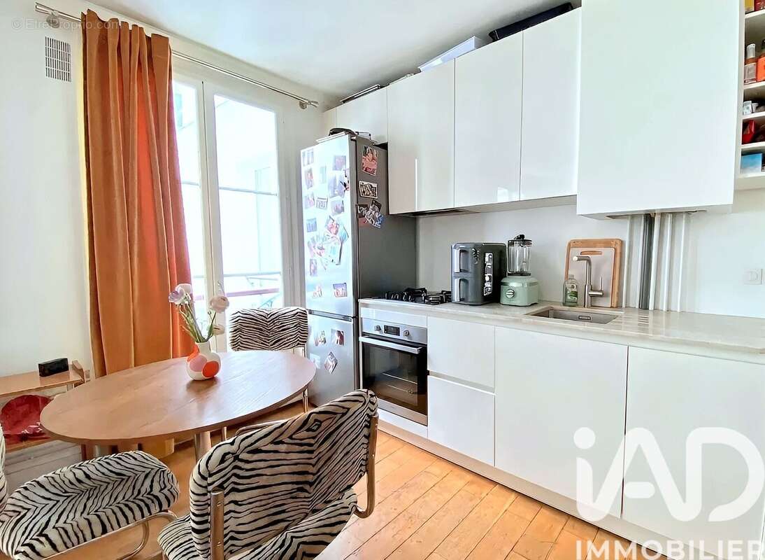 Photo 3 - Appartement à PARIS-10E