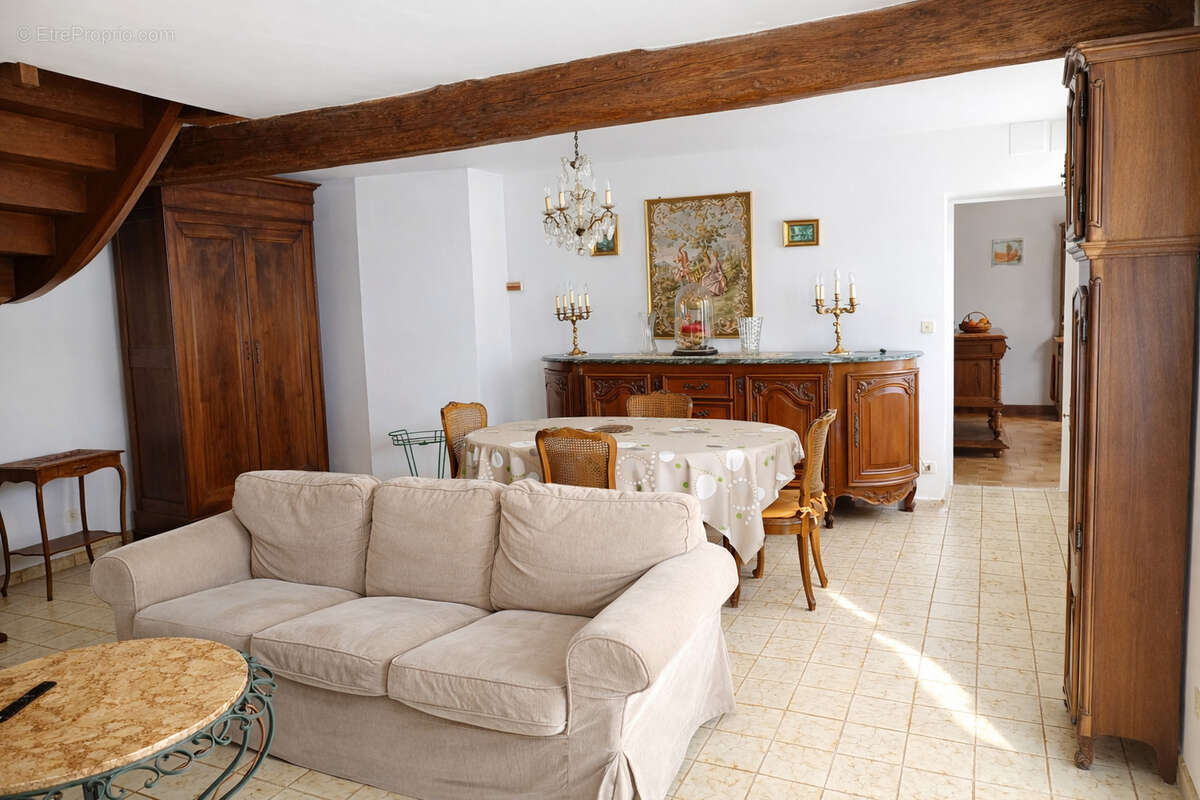 Maison à CINQ-MARS-LA-PILE