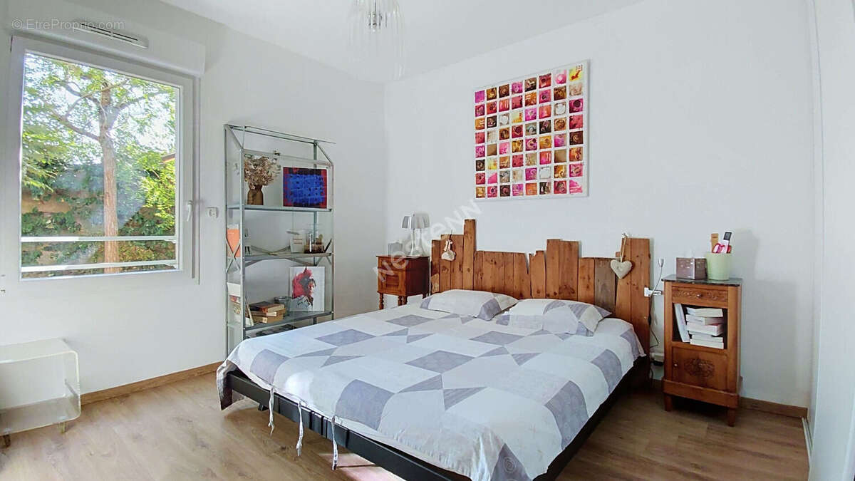 NANTES - SAINT-PASQUIER / Appartement 3 pièces 84m² deux chambres, jardin privatif, stationnement sécurisé - photo 7