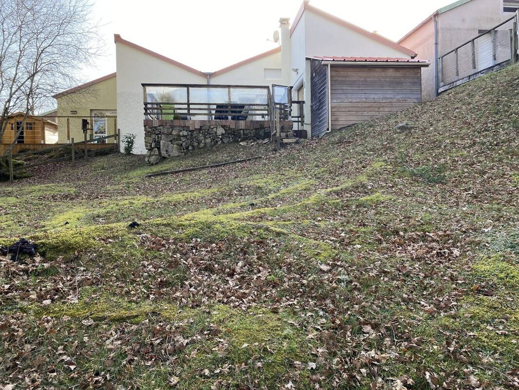 Maison à ROYERE-DE-VASSIVIERE