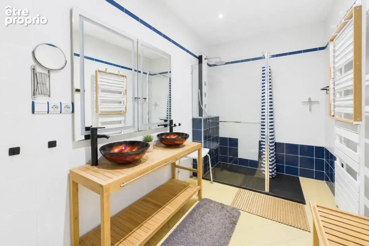 Maison atypique de 10 pièces, de 334m² sur 6680m2 à Ploumilliau - photo 19