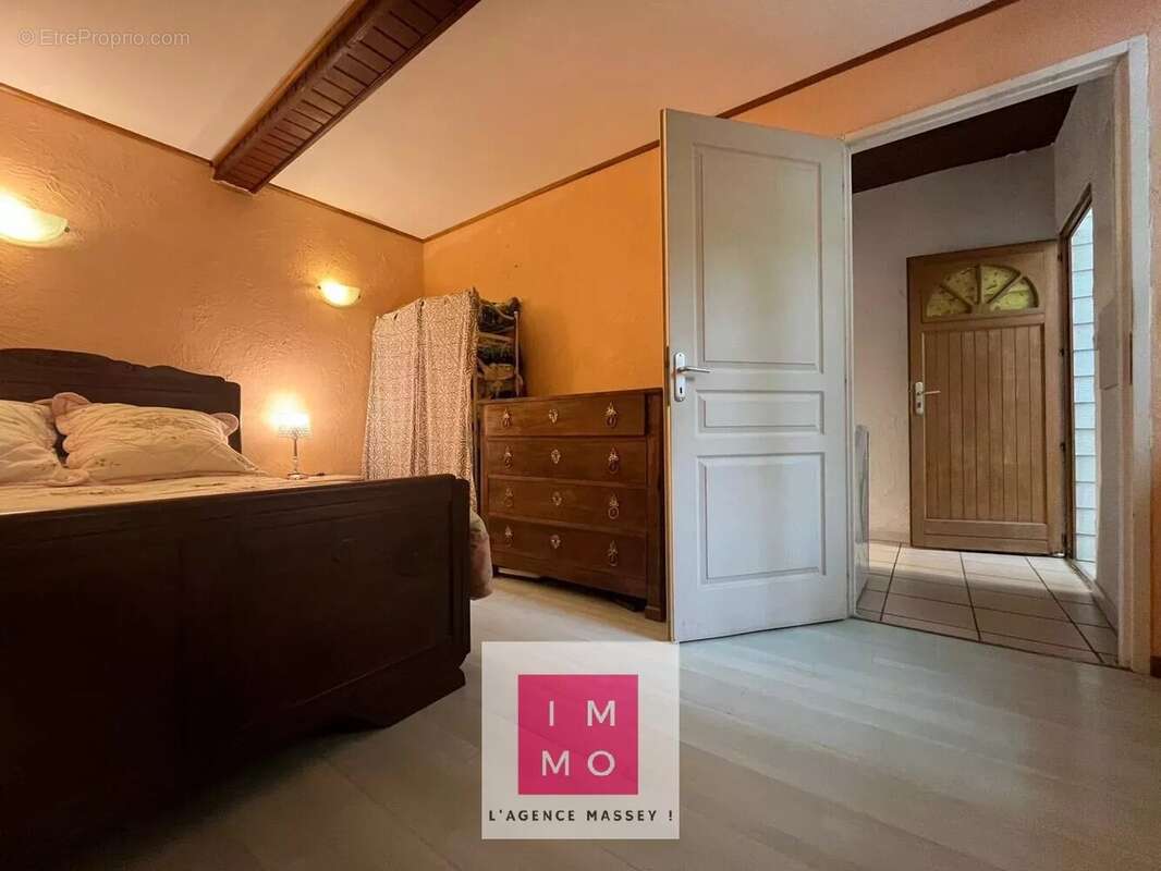 Appartement à TRIE-SUR-BAISE