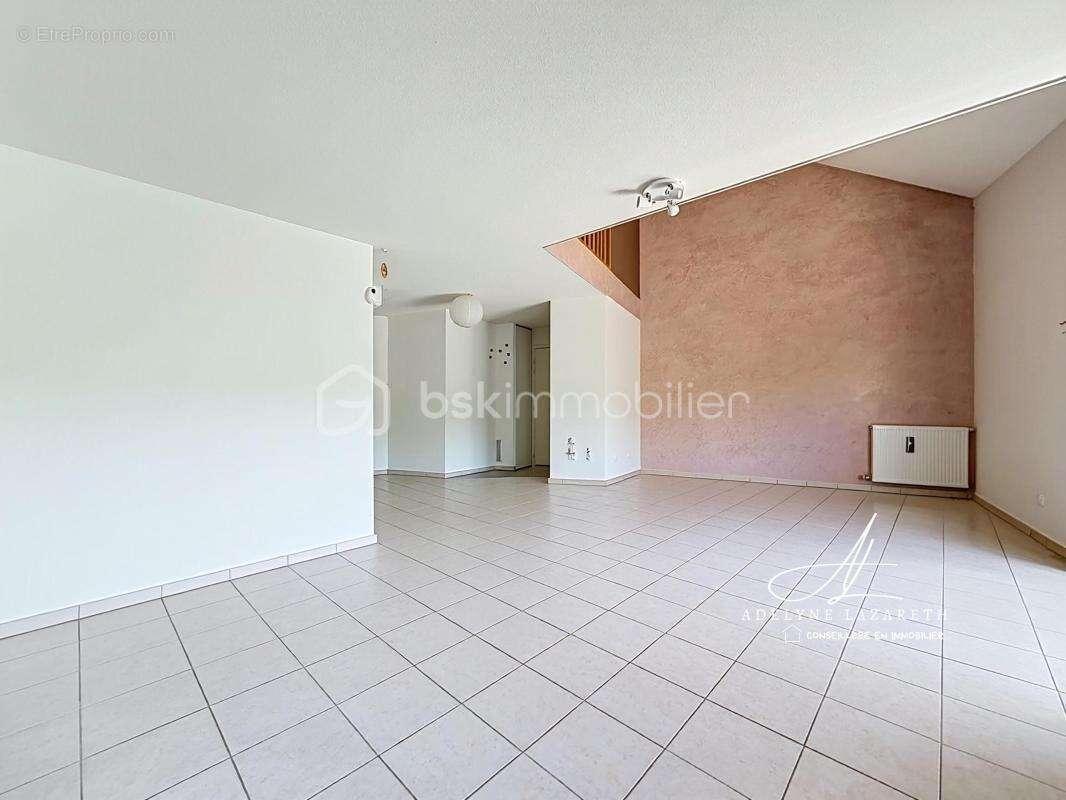 COUP DE CŒUR – T4 Duplex de 99m2 au sol avec grande terrasse sur la commune de Vieugy - photo 8