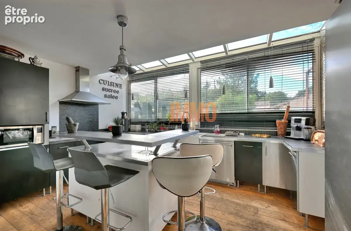 Exclusivite beauvoisin - villa 210 m2 - 7 chambres - photo 8