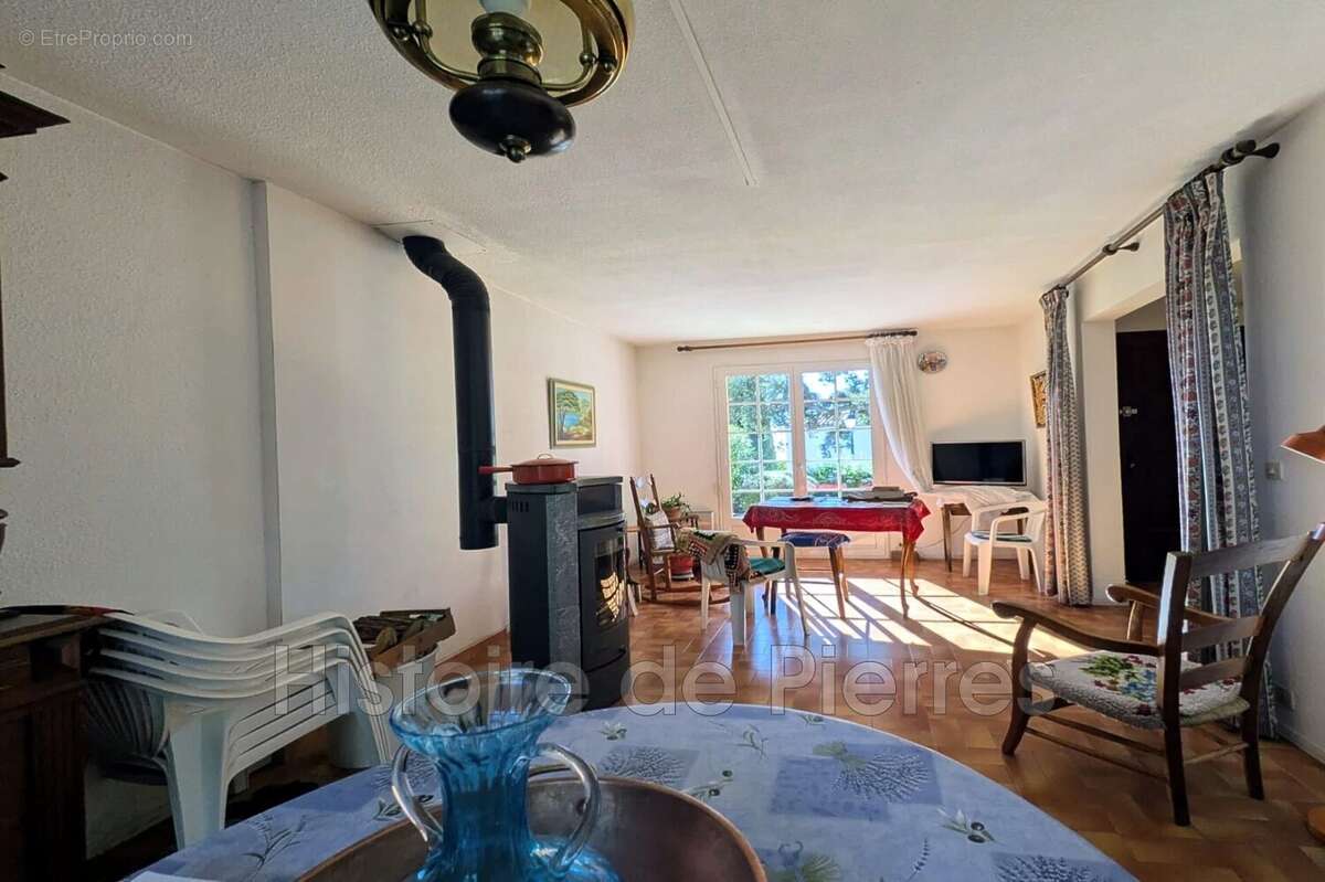 Maison à LA CROIX-VALMER