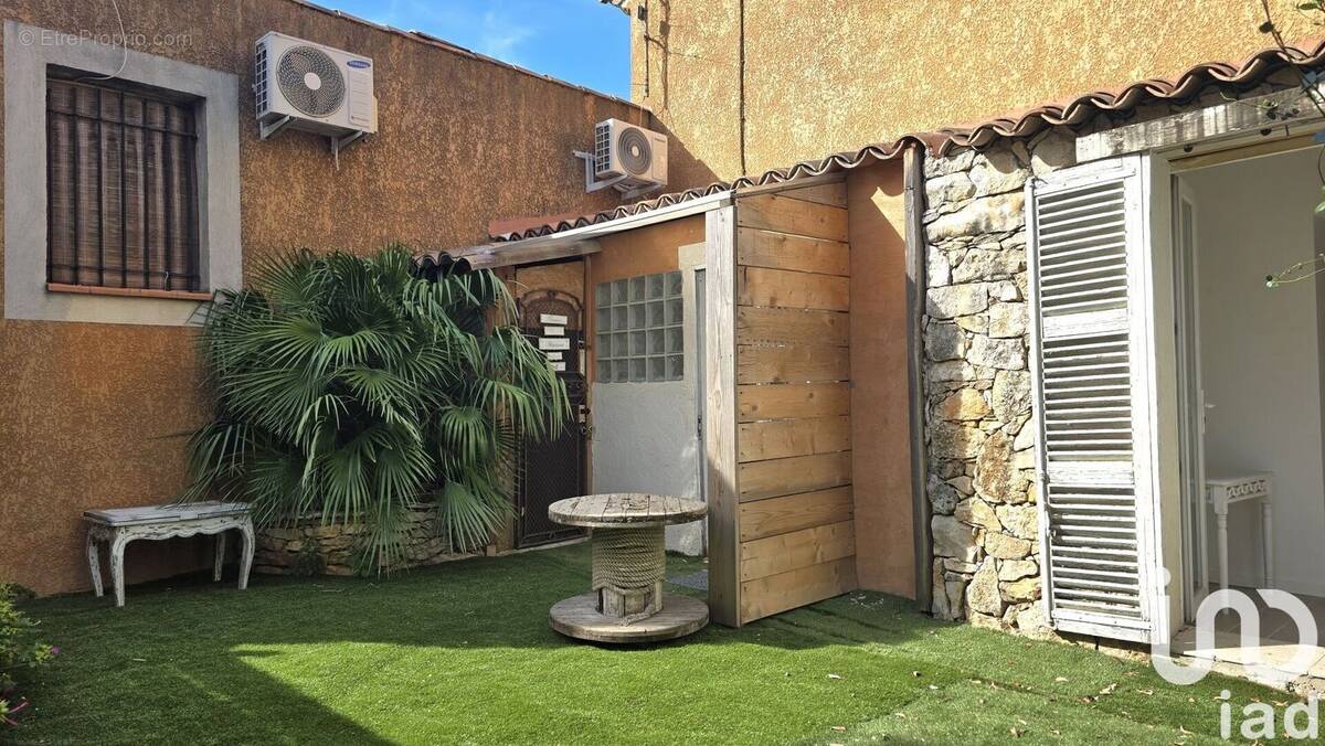 Photo 1 - Maison à LA BOUILLADISSE