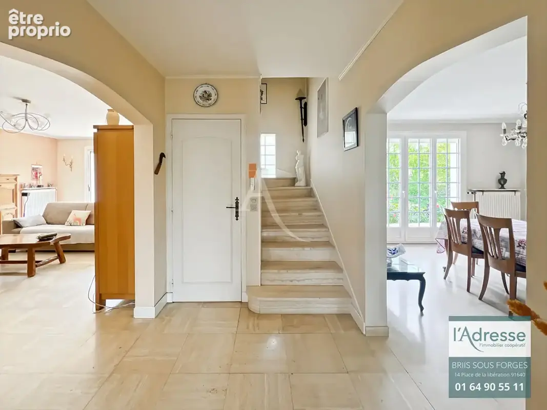 Belle maison familiale 230m²  6 chambres sous sol total  1590m² de terrain - photo 2