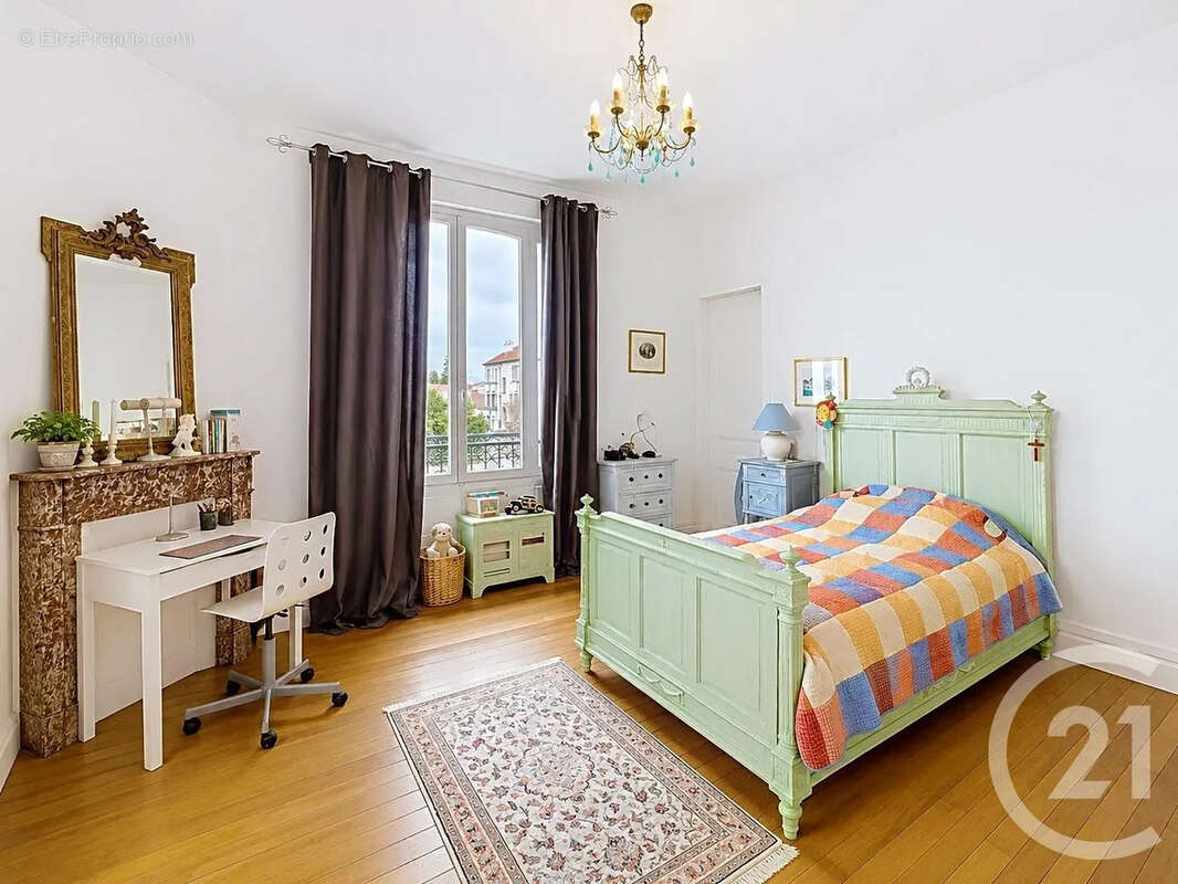Maison 216 m² à Fontainebleau  - photo 16