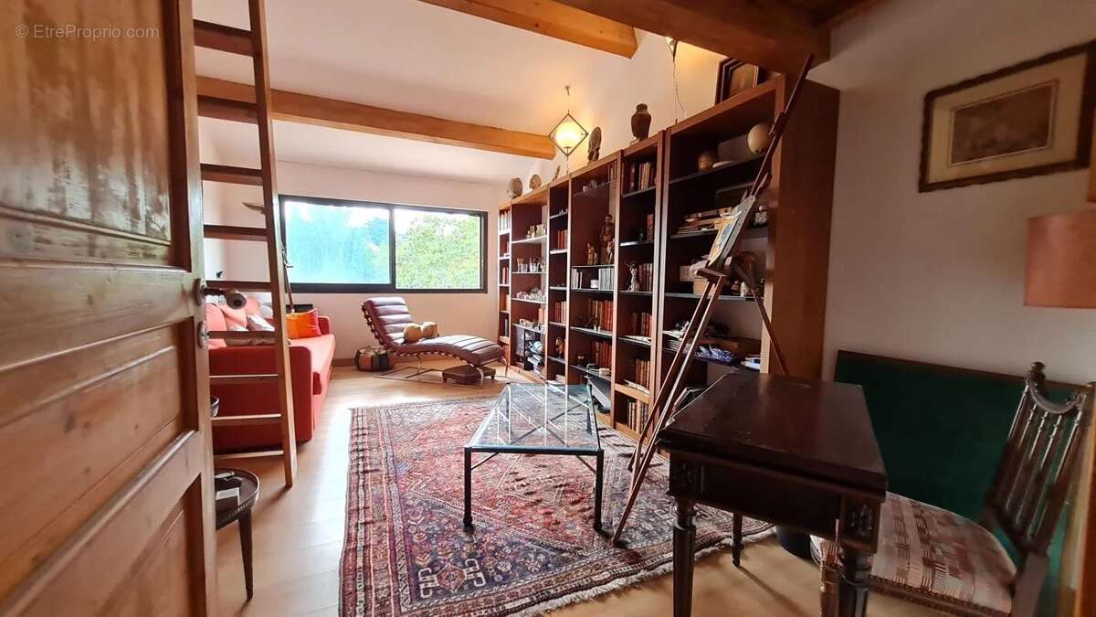 Maison à VILLENEUVE-LES-AVIGNON