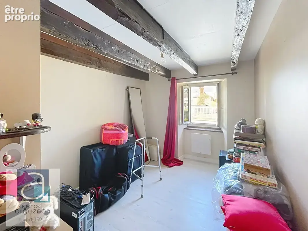 CAULNES - Maison de caractère avec dépendances, à proximité du centre-bourg - photo 6