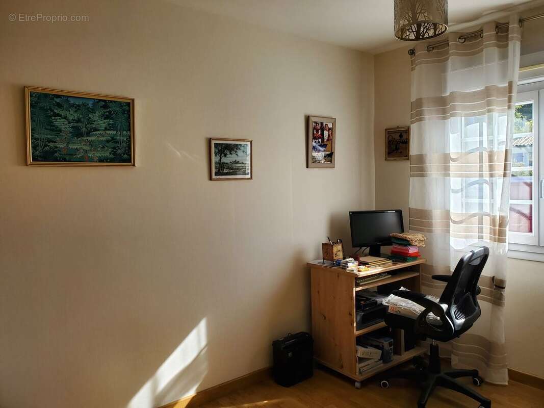 Maison à CHAMPNIERS