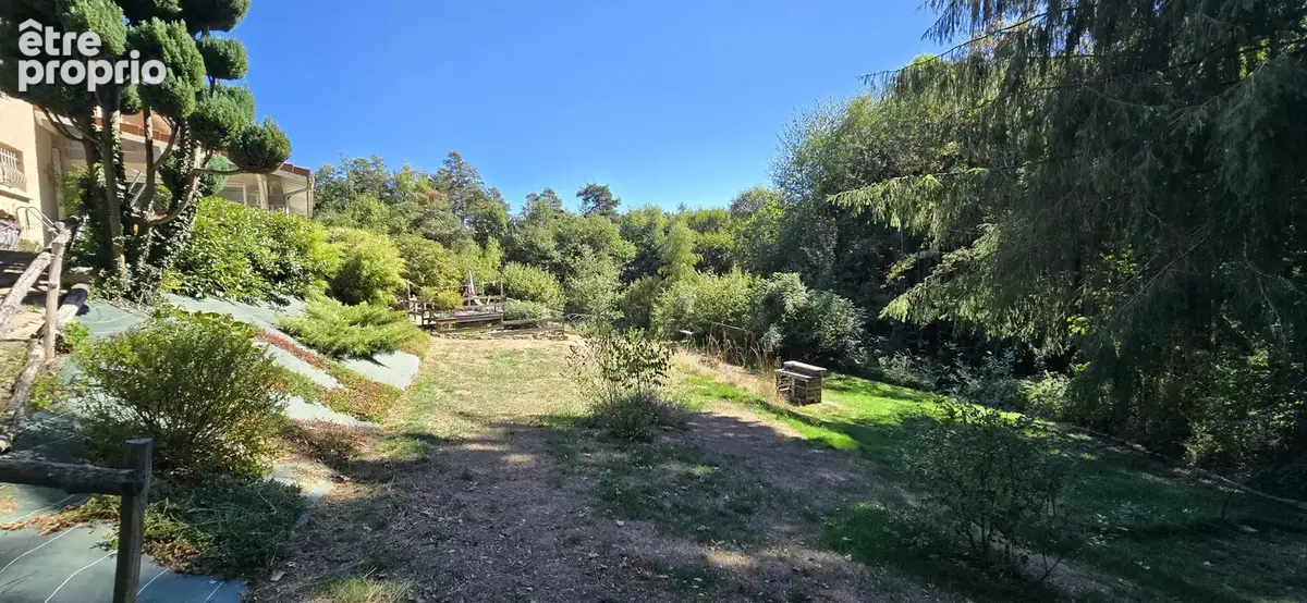 grande maison familiale de 165 m2 sur 1977 m2 de terrain - photo 4