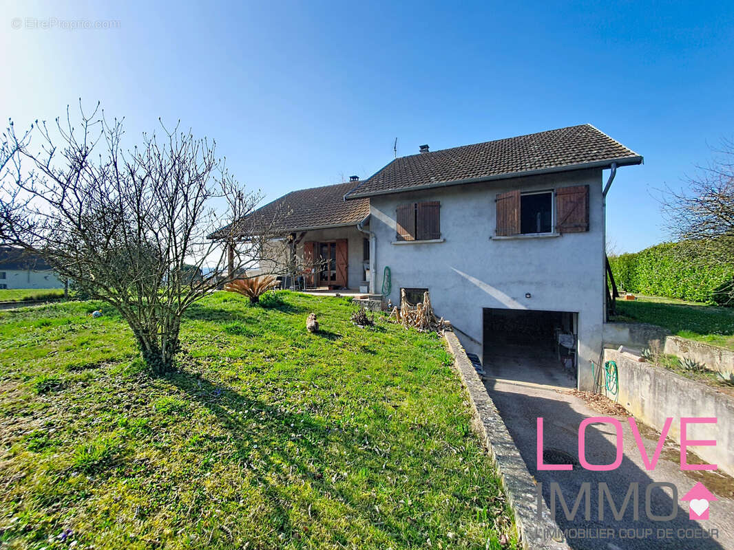 Maison à LES AVENIERES