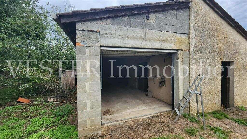 Maison à SAINT-LAURENT-DES-HOMMES