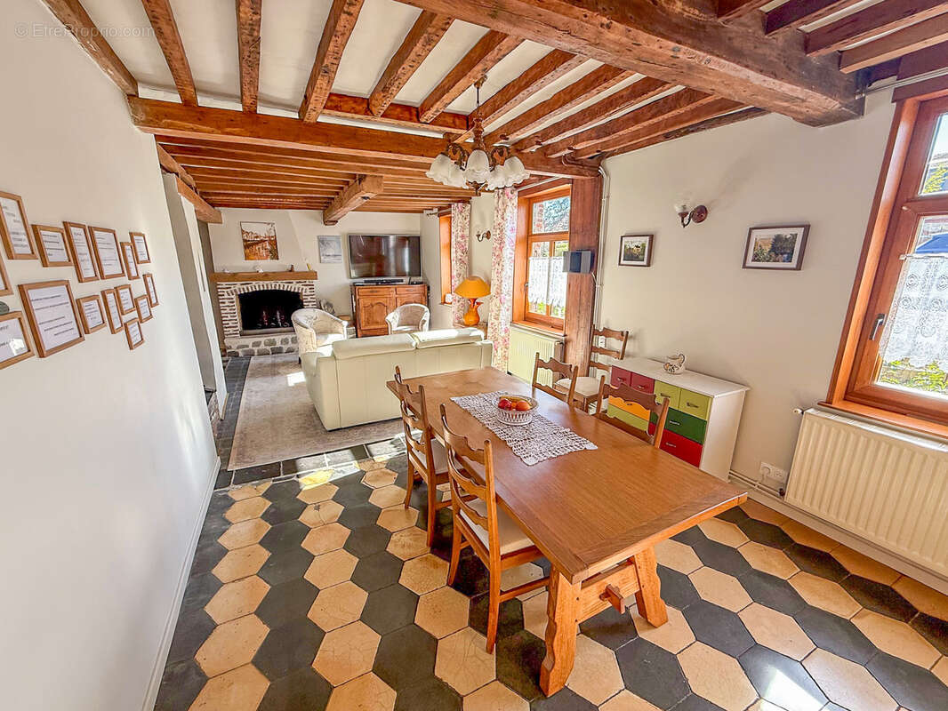 Maison à CAMPHIN-EN-PEVELE