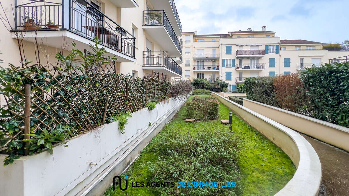 Appartement à RUEIL-MALMAISON