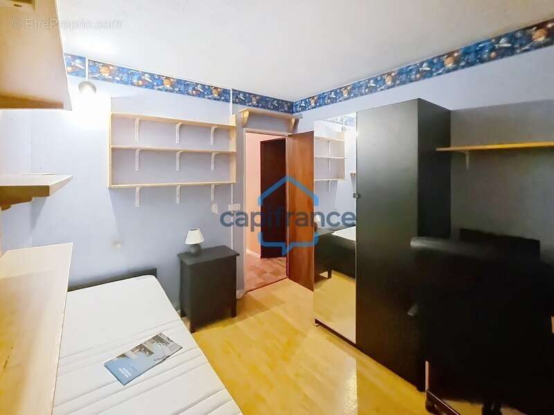 Appartement à VELIZY-VILLACOUBLAY
