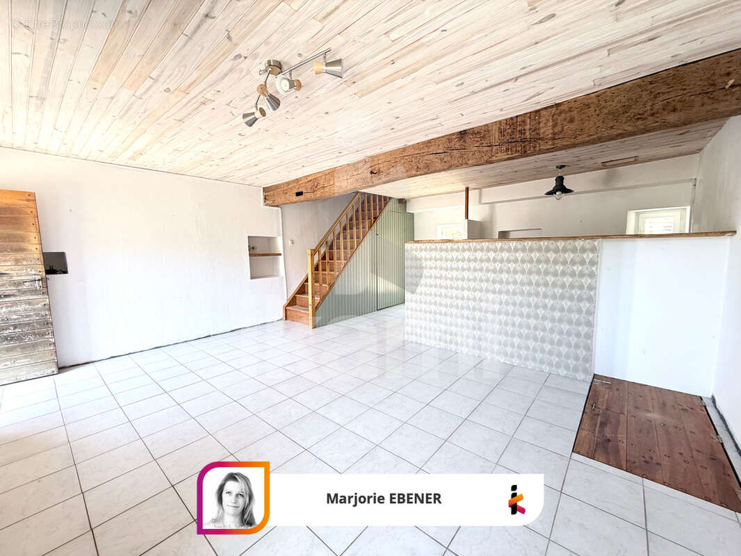 Magnifique maison en pierres à Hauterives - photo 3