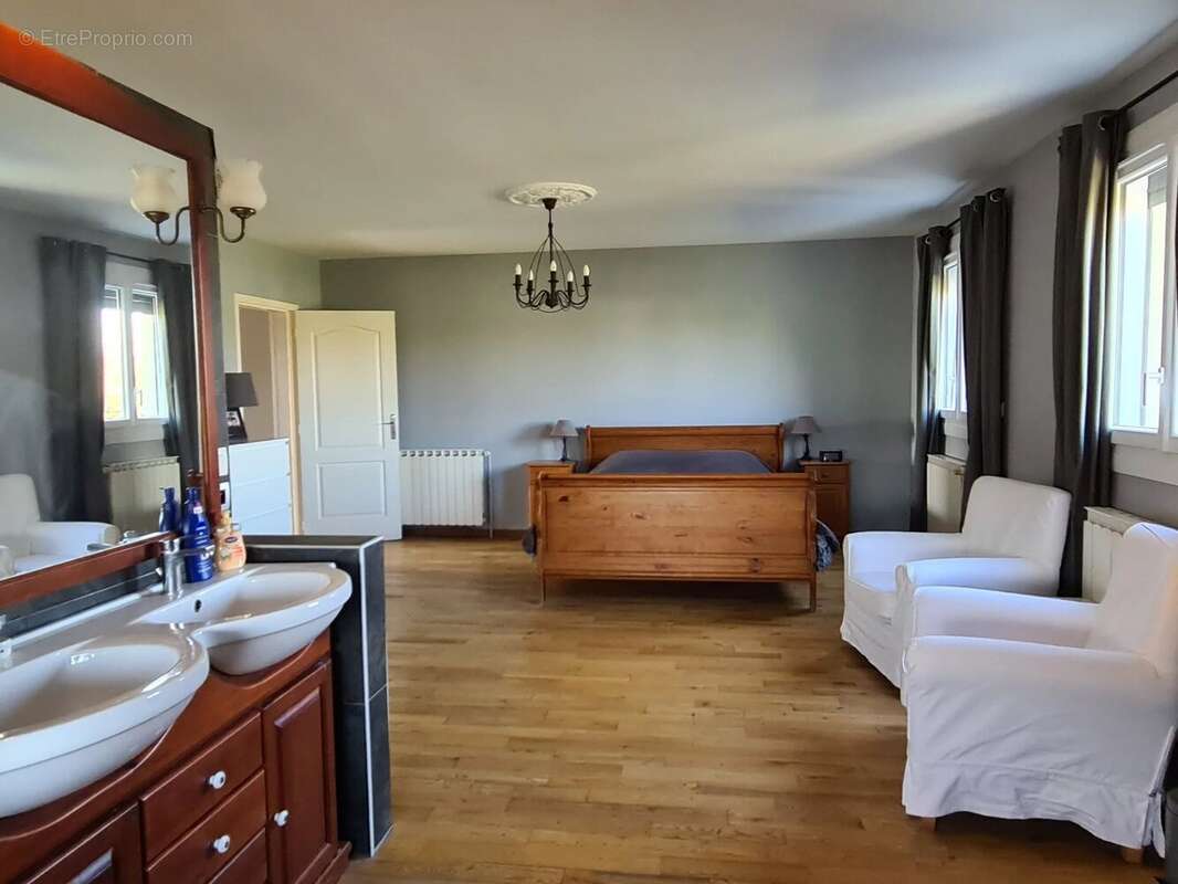 Maison à VILLEMUR-SUR-TARN