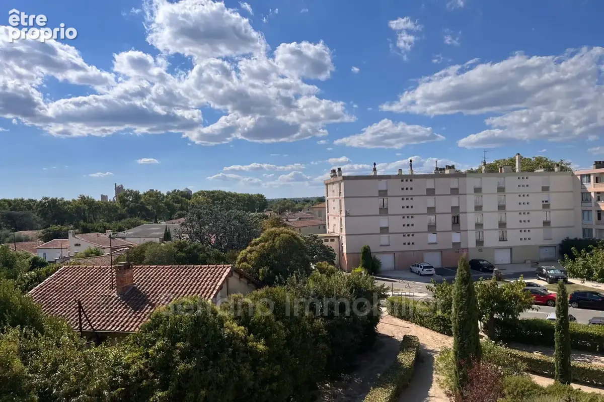 Appartement 4 pièces 75 m² à vendre à Beaucaire (30300) - photo 3