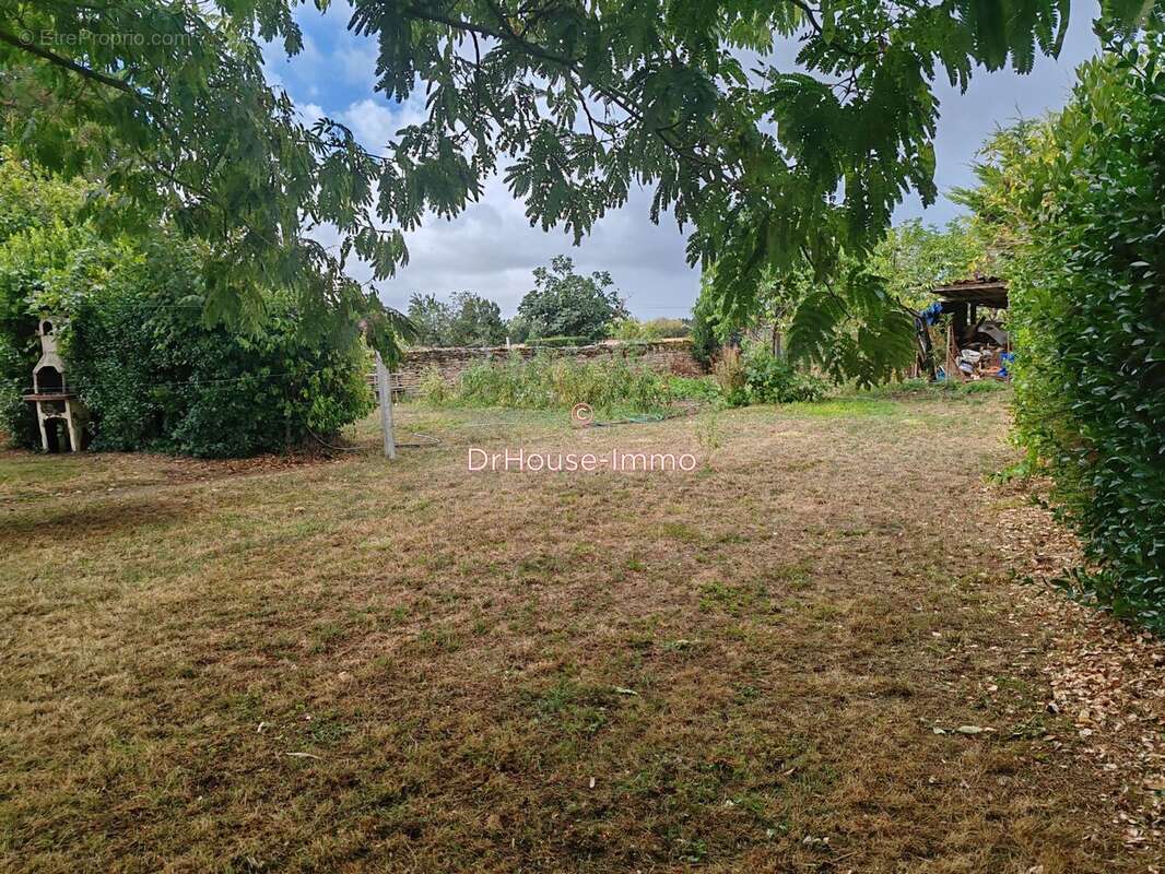 Maison à PUYRAVAULT