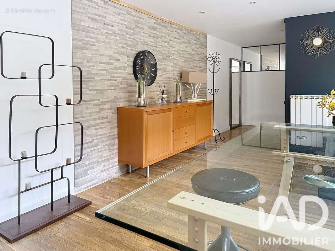 Commerce 312 m² à Aurillac  - photo 3