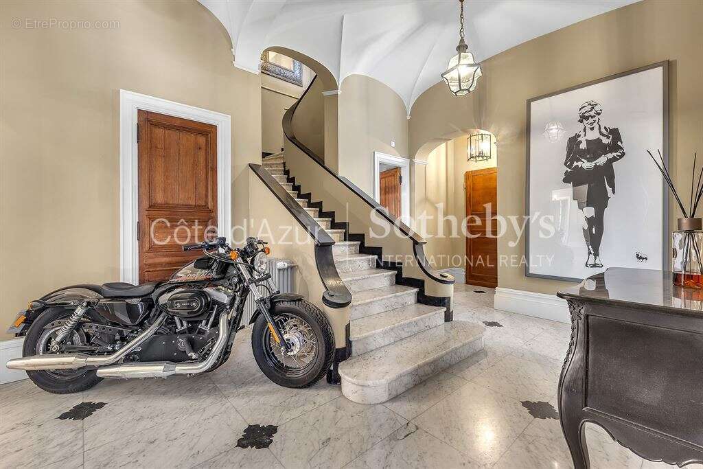 Maison à SAINT-JEAN-CAP-FERRAT