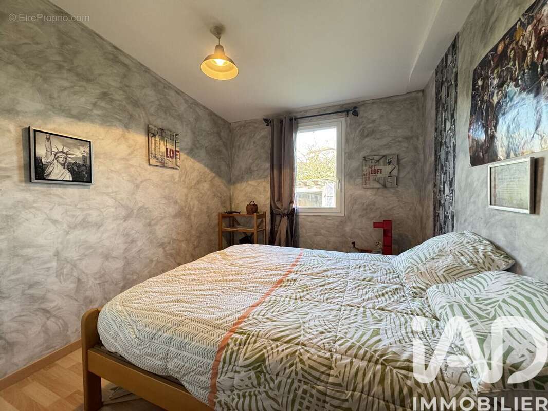 Photo 7 - Maison à CHAMPAGNE-VIGNY