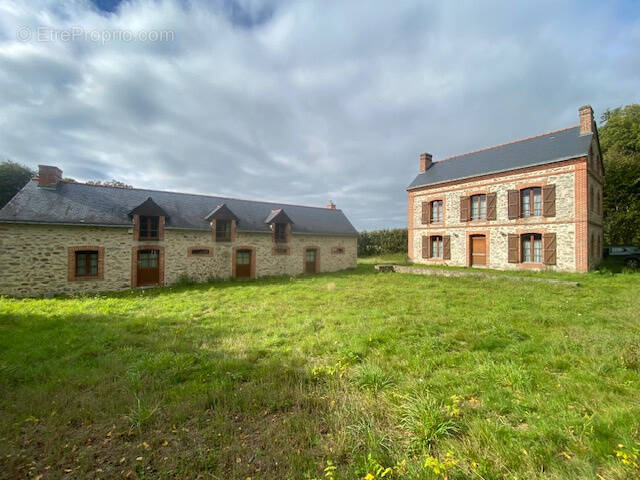 Maison à LES FORGES