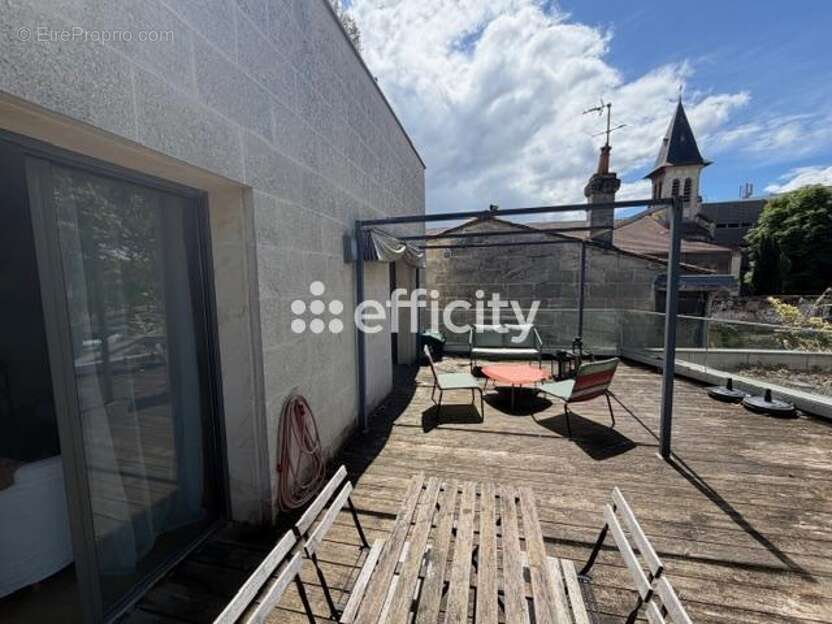 Appartement à BORDEAUX