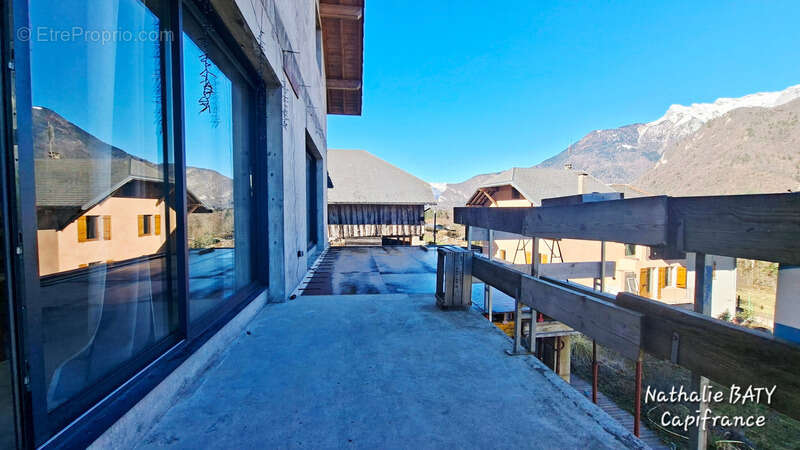 Rare à Val de Chaise: Grande maison familiale de 182 m² habitables + Annexe + Terrain piscinable - photo 11