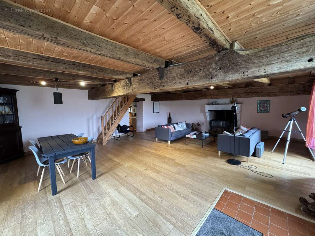 Maison 116 m² à Bessac  - photo 694