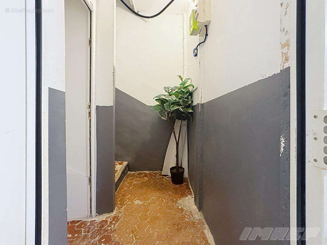 Appartement à MARSEILLE-2E