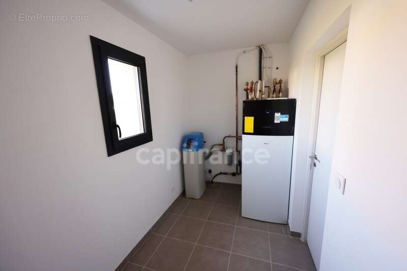 Maison à NOUAILLE-MAUPERTUIS