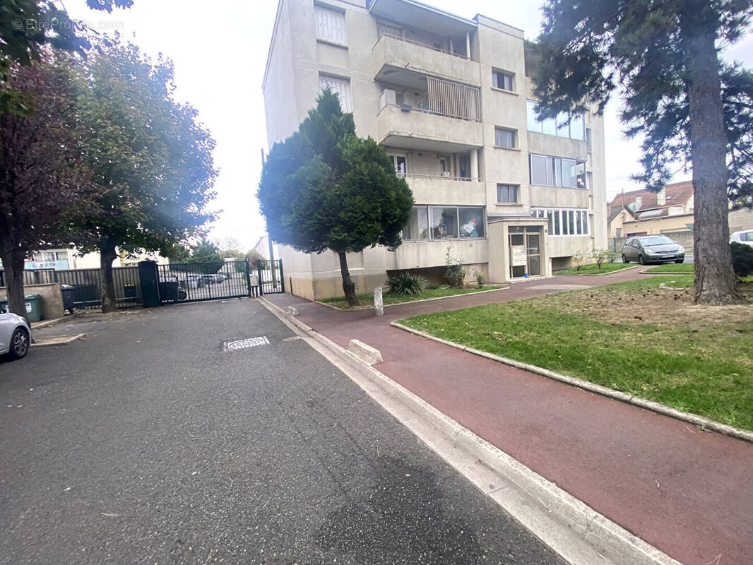 Appartement à BOBIGNY