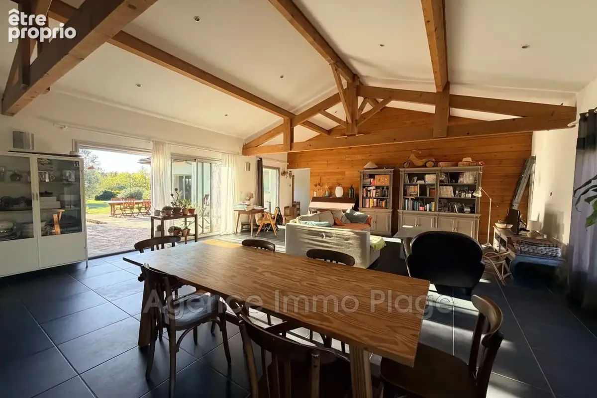 Maison 5 pièces 139 m² à vendre à Lesparre-Medoc (33340) - photo 3