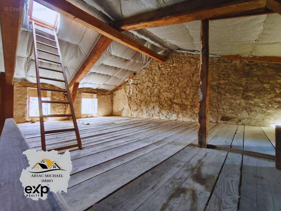 Maison à SAINT-GERMAIN-L&#039;HERM