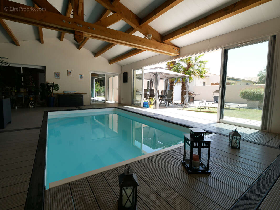 Maison à SAINT-CHRISTOPHE