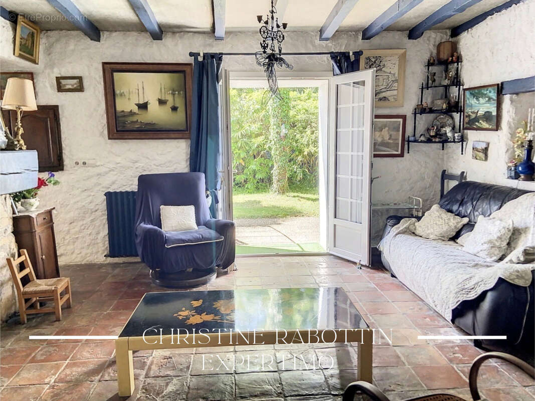 Maison à SAINT-MARTIN-DE-SEIGNANX