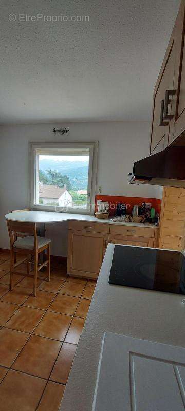 Appartement à CROLLES