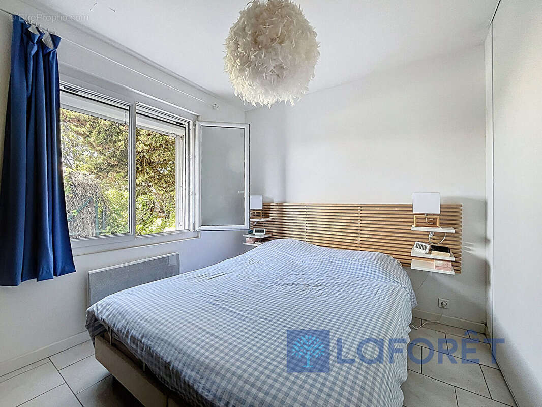 Appartement à SIX-FOURS-LES-PLAGES