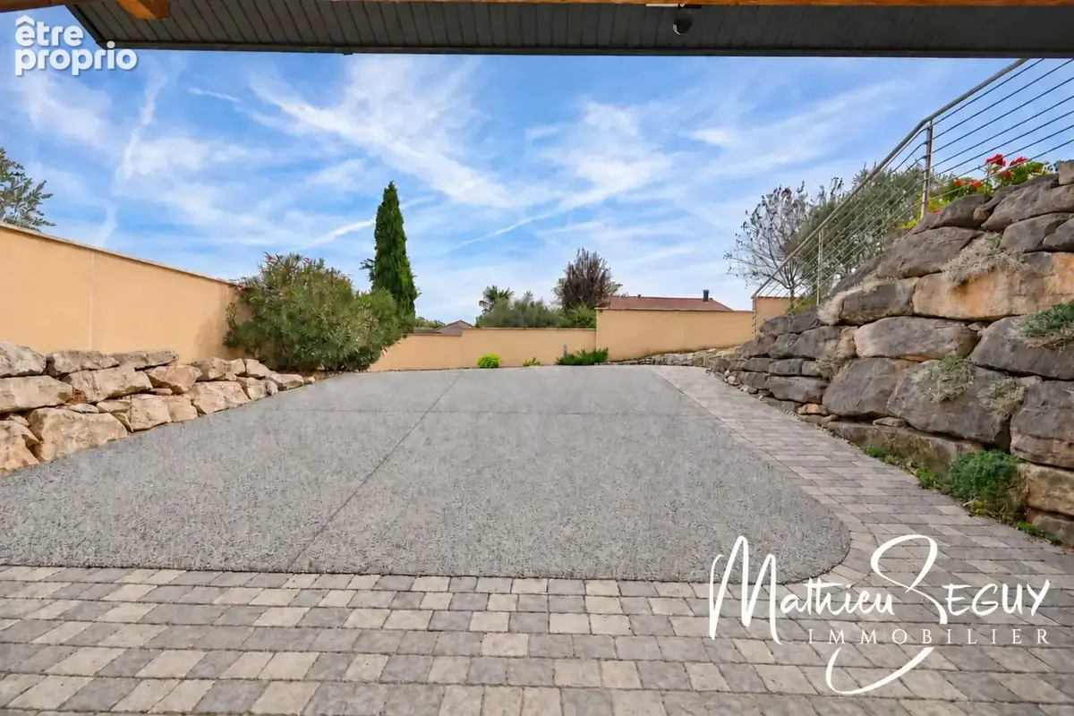 ORLIENAS - Maison P5 sur sous sol complet! - photo 17