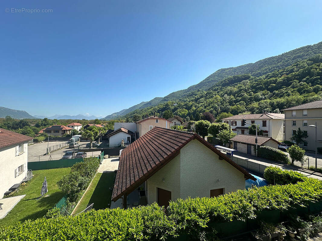 Appartement à TENCIN