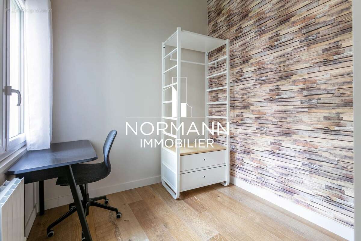 Appartement à PARIS-3E