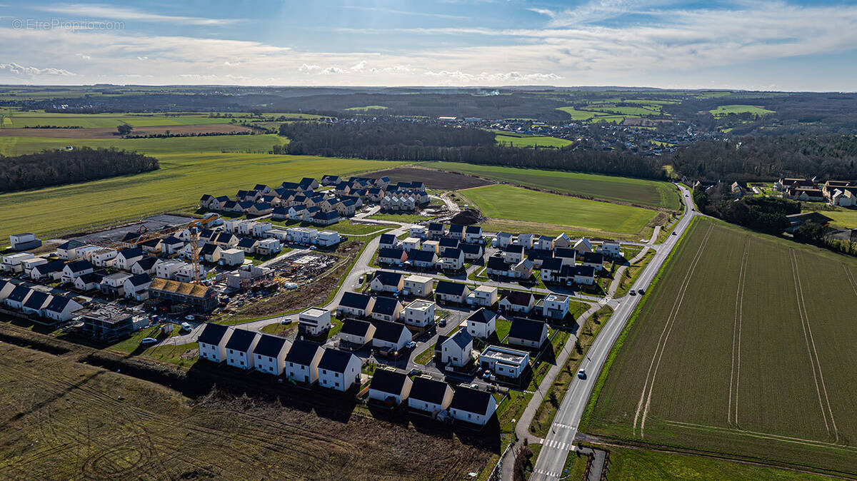 Terrain à BRETTEVILLE-SUR-LAIZE