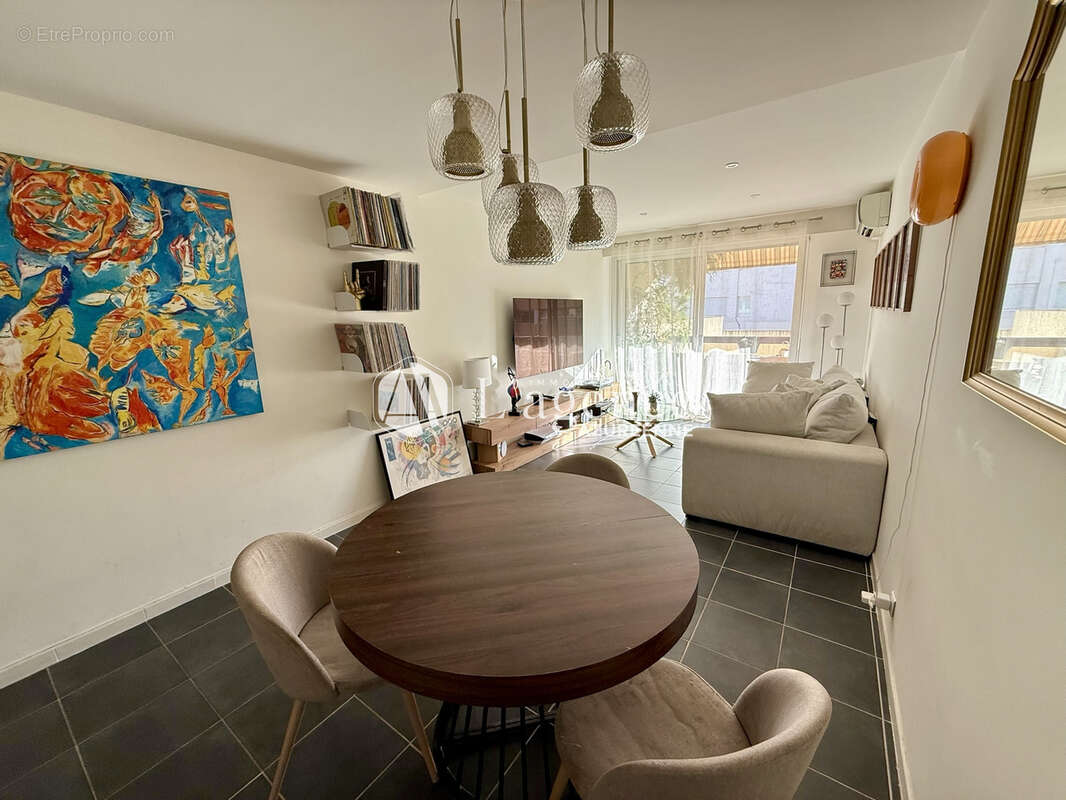 Appartement à CAGNES-SUR-MER