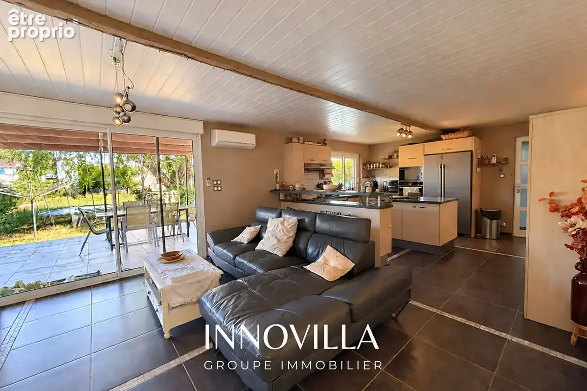 Maison familiale T6 , proche commodités . - photo 13